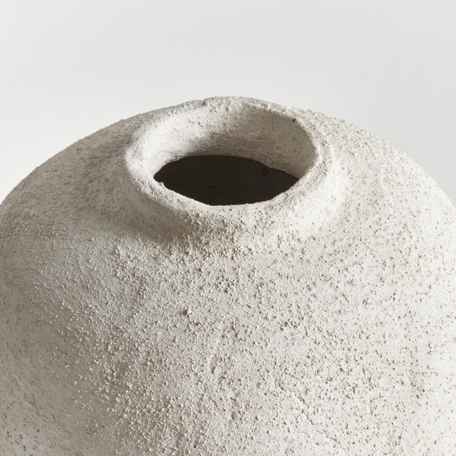 Farmhouse Easton Grande Vase Large For Sale - Image 3 of 6
