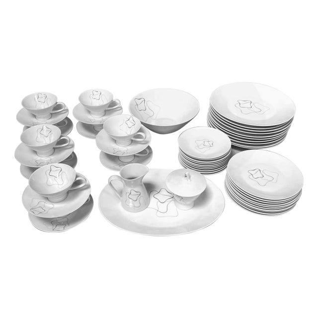 Rosenthal Form 2000 "Linear" Dinnerware Set by Raymond Loewy (54 Pieces) For Sale