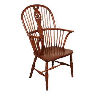 18th Century Windsor Armchair in Yew and Ash Wood For Sale