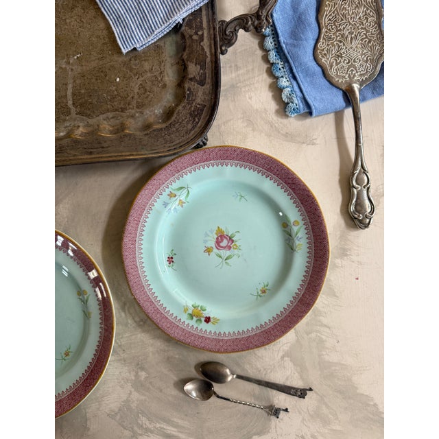 Vintage Lowestoft Calyx Ware Adams Floral Plates English China 8.25” - Set of Three (3) For Sale - Image 9 of 11