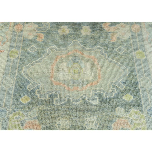 Turkish Turkish Oushak Rug 3'10" x 5'4" #20109 For Sale - Image 3 of 8