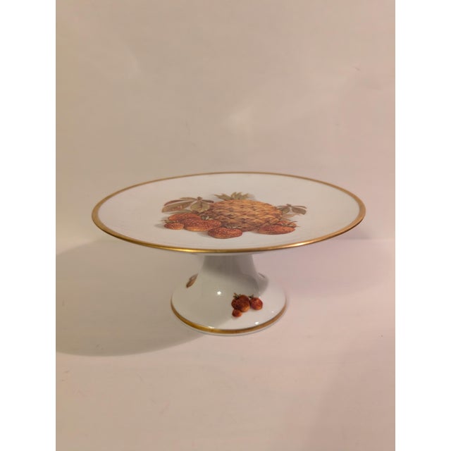 Add mid-century European elegance to your tabletop or wall display with this cohesive 7-piece German porcelain dessert and...
