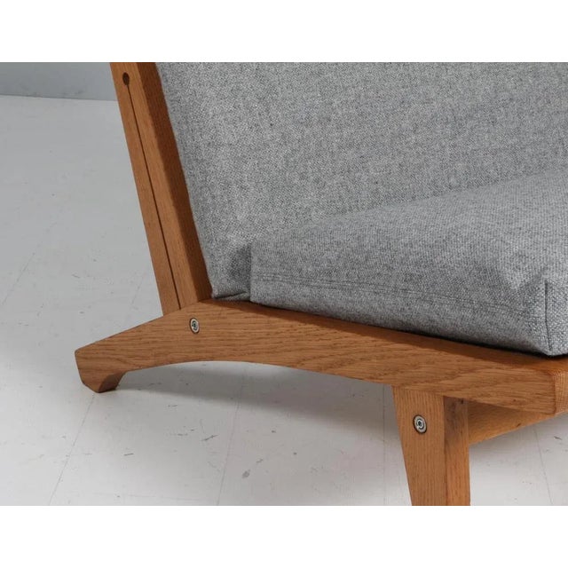 1960s Model Ge-370 Lounge Chair by Hans J. Wegner for Getama, 1960s For Sale - Image 5 of 9