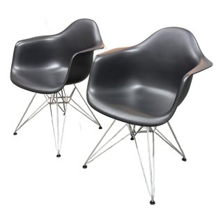 Charles & Ray Eames for Vitra Eames Plastic Dar Armchairs, Pair For Sale