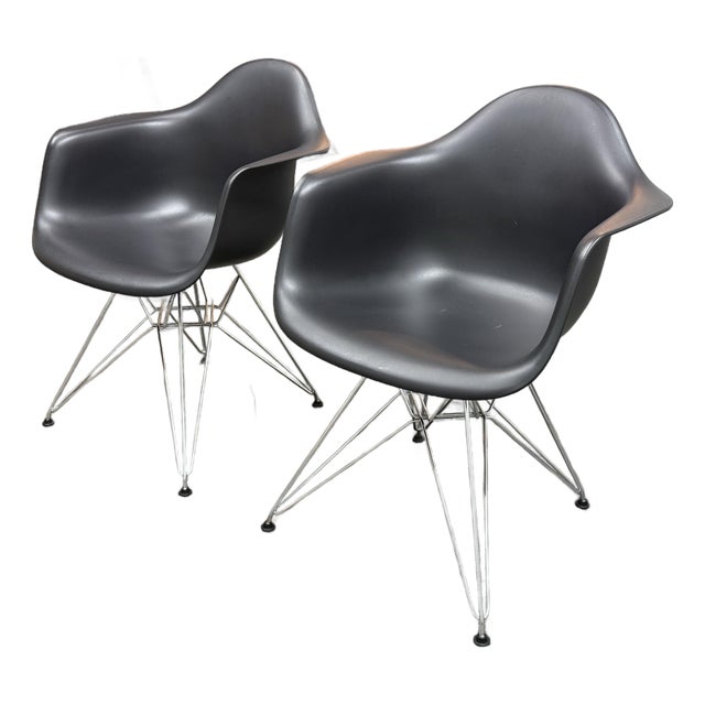 Charles & Ray Eames for Vitra Eames Plastic Dar Armchairs, Pair For Sale