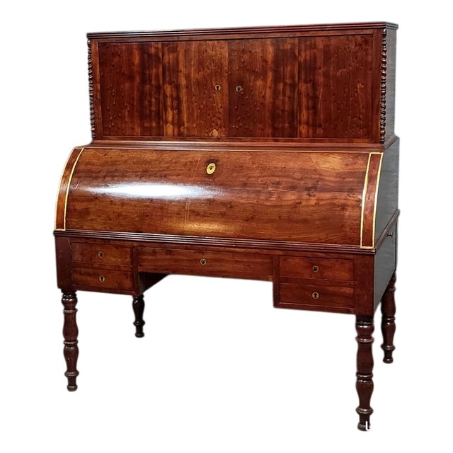 Antique Charles X Parisian Roll-Top Desk in Mottled Mahogany, 1820 For Sale