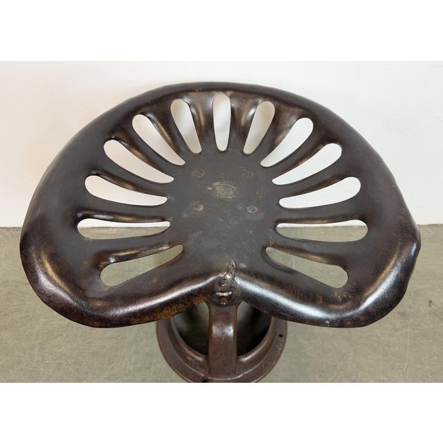 Vintage Industrial Swivel Chair, 1950s For Sale - Image 6 of 17