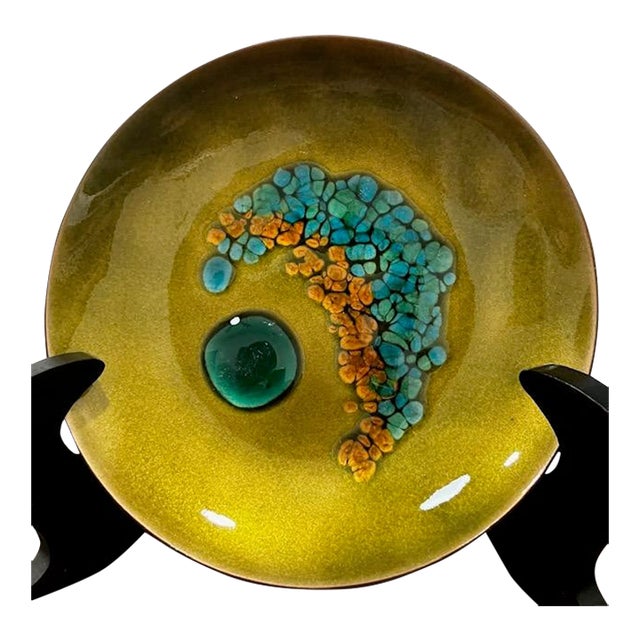 MCM Bovano of Cheshire Enamel on Copper Dish For Sale