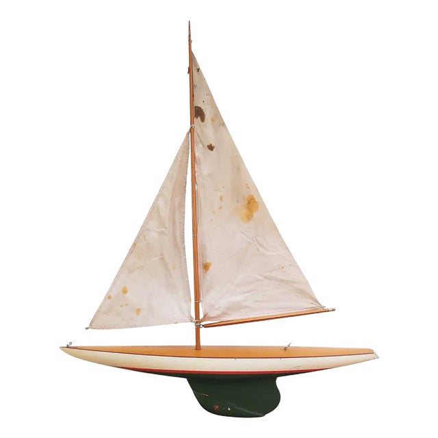 Small Vintage English Pond Yacht, 1940s For Sale