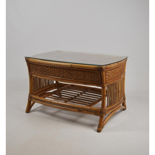 1960s Vintage Rattan and Wicker Coffee Table with Glass Top, 1960s For Sale - Image 5 of 18