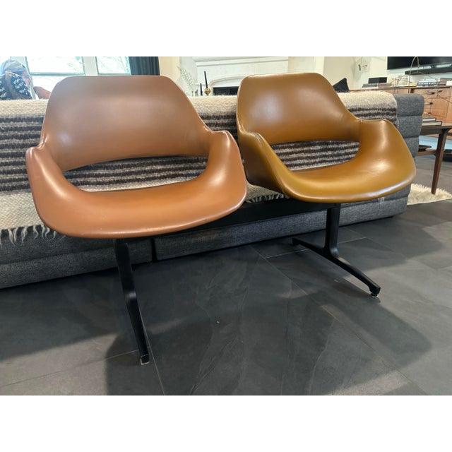 Selling an airport bench seat from the mid century period. There are signs of wear as shown in pictures. The seats are...