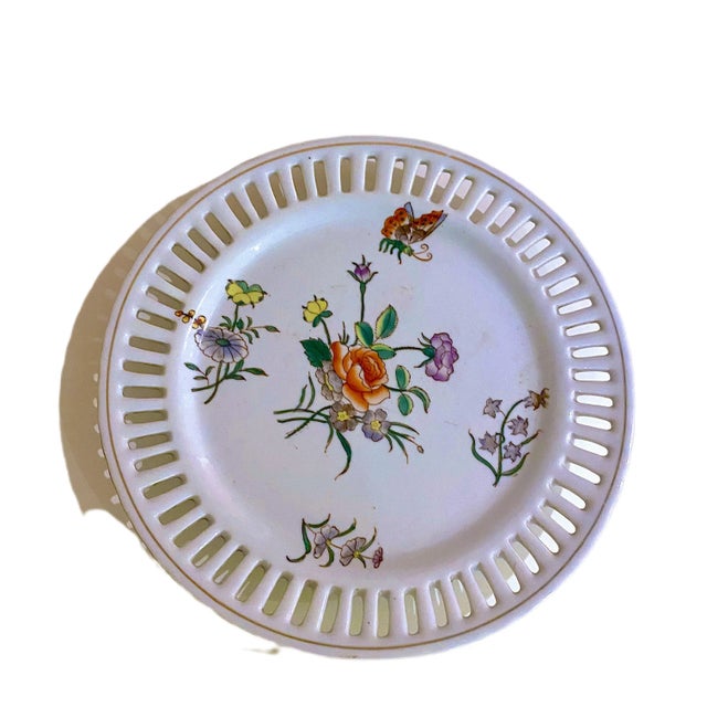 White Vintage Asian Reticulated Floral Decorative Plate For Sale - Image 8 of 8