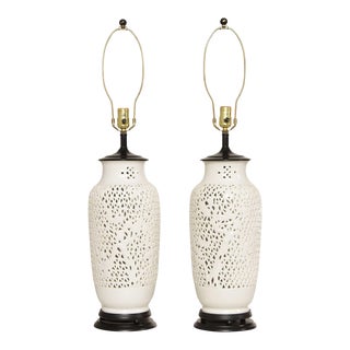 Chinoiserie Pair Of Reticulated Blanc De Chine Table Lamps For Sale