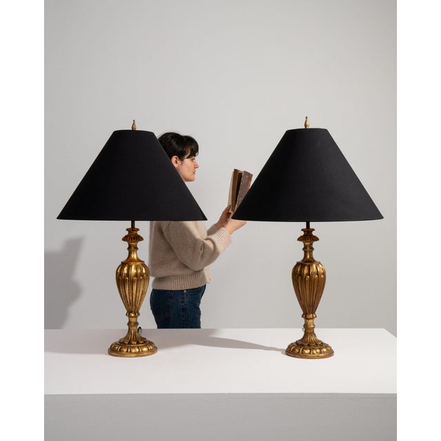 Early 20th Century France Antique Brass Pair Of Brass Urn Table Lamps For Sale - Image 4 of 11