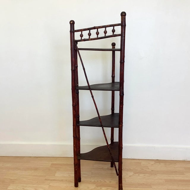 1960s British Colonial Ball and Stick Scorched Bamboo Corner Etagere in Burnt Mahogany. For Sale - Image 4 of 12