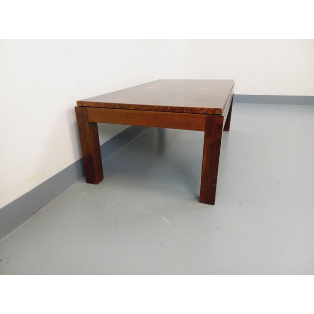 Vintage Rectangular Coffee Table in Elm and Burl, 1970s For Sale - Image 6 of 18
