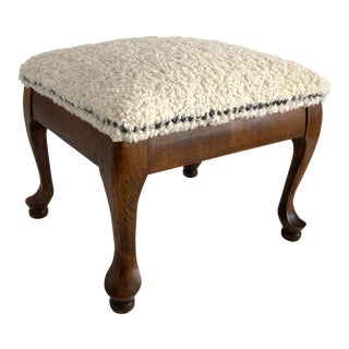 Mid-Century Boucle Queen Anne Footstool For Sale