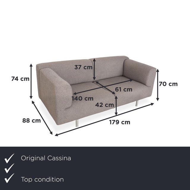 The Cassina Met, designed by renowned designer Piero Lissoni, is the epitome of understated elegance and architectural...