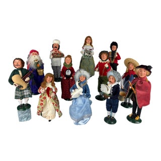 Vintage Byers' Choice Twelve Days of Christmas Collection | Complete Holiday Series Vignette With Rare Piping Piper & Swan Lady Heritage Set For Sale