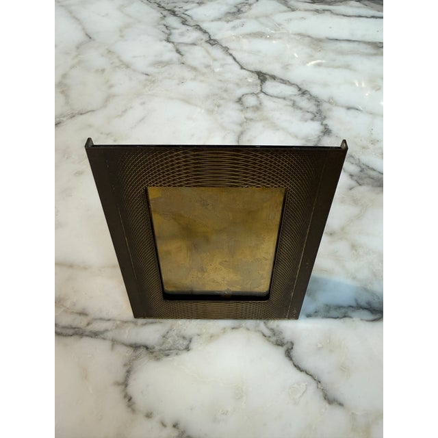Mid-Century Modern Vintage Italian Brass Photo Frame With Guilloché Pattern, Mid-Century Modern For Sale - Image 3 of 6
