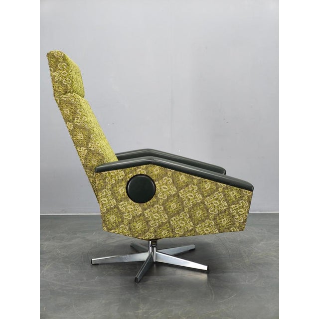 Mid-Century Modern Reclining Lounge Chair, 1970s For Sale - Image 3 of 16