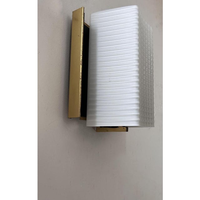Opaline and Brass Wall Lamp, France, 1950s For Sale - Image 14 of 15