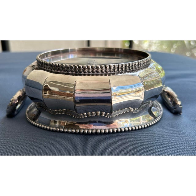 Meriden Silver Plate Co. Antique Silver Plate Bowl With Handles, Meriden B Co For Sale - Image 4 of 6