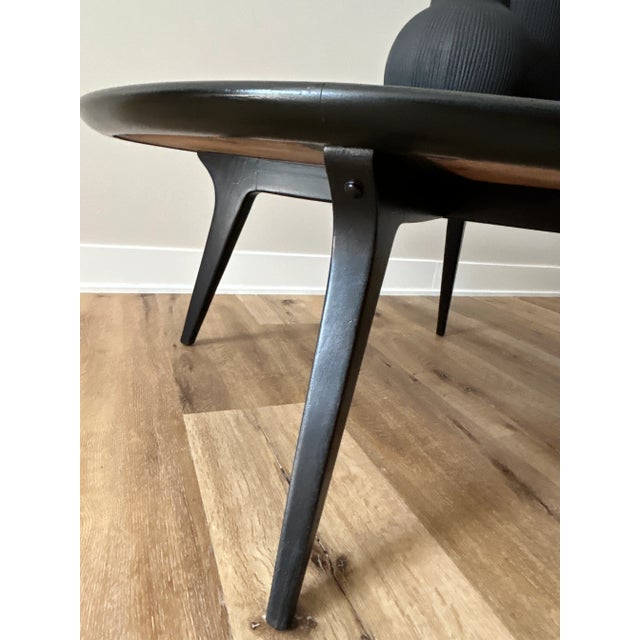 1960s John Van Koert for Drexel Profile Collection Round Coffee Table – Vintage Mid-Century Modern Black Lacquer Cocktail Table For Sale - Image 10 of 12