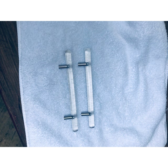 1970s 1970s Large Lucite and Chrome Drawer Handles - a Pair For Sale - Image 5 of 6