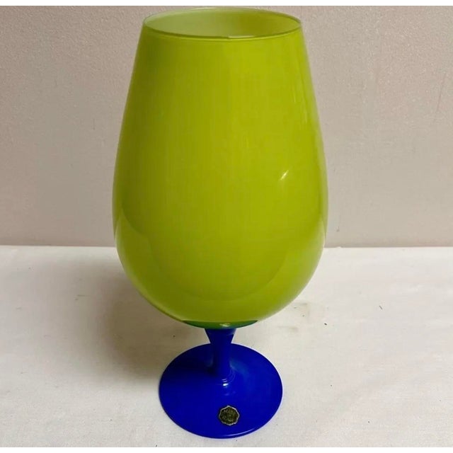 Empoli 1960s Chartreuse and Periwinkle Blue Snifter Vase For Sale - Image 4 of 6