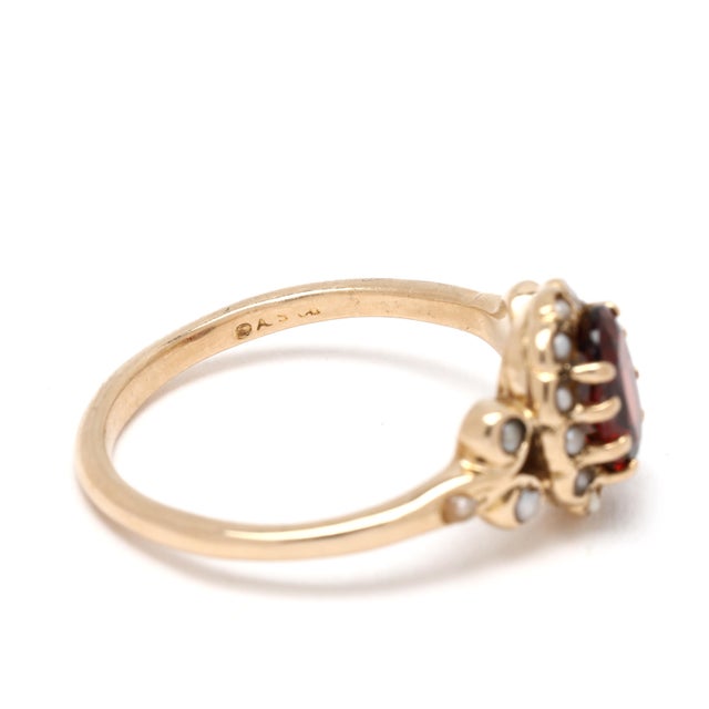 Vintage 1ctw Garnet & Seed Pearl Ring, 14k Yellow Gold, Ring Size 6 For Sale In Greensboro - Image 6 of 7