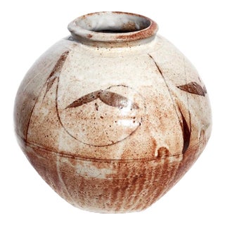 1980s Malcolm Wright Karatsu Style Studio Art Pottery Vase With Brushwork For Sale