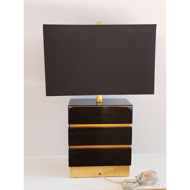 Sam Simeon Contemporary Black & Gilt Table Lamp For Sale - Image 4 of 12