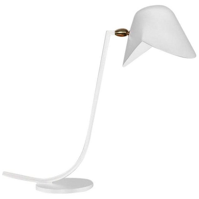 Gold Mid-Century Modern White Antony Table Lamp from Serge Mouille For Sale - Image 8 of 8