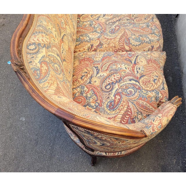 18th Century Walnut Sofa For Sale - Image 14 of 18