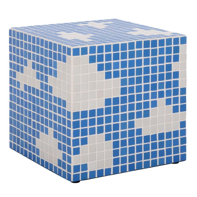 Hikari Cube Cloud Tile Accent Table in Light Blue / White For Sale In Philadelphia - Image 6 of 7