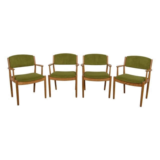 Mid-Century Oak Dining Chairs Model J62 by Poul M. Volther for FDB Mobler, Denmark, 1960s, Set of 4 For Sale