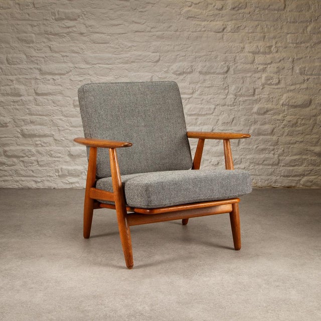 Oak Cigar Chair by Hans J. Wegner for Getama, Denmark, 1950s For Sale - Image 9 of 18