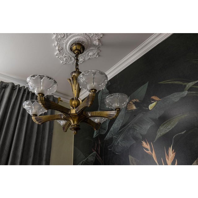 1930s French Art Deco Six-Light Bronze & Frosted Glass Chandelier, 1930s For Sale - Image 5 of 18