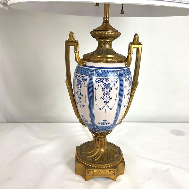 Vintage Gilt Bronze and French Porcelain Lamp Pair With Silk Shades For Sale - Image 9 of 12