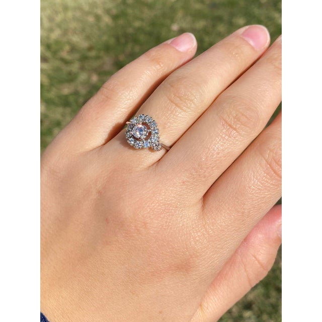 The Hol: Hollywood Glam Era Natural Diamond Engagement Ring in White Gold For Sale - Image 11 of 11