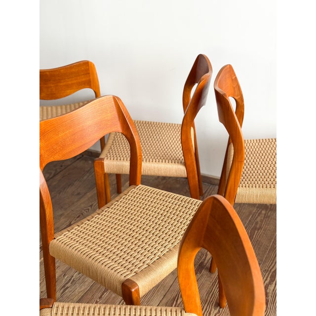 Model 71 Dining Room Chairs by Niels O. Møller for J.L. Møllers, Set of 10 For Sale - Image 12 of 18