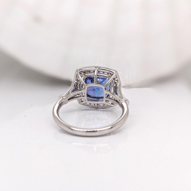 4Ct Tanzanite Ring With Natural Diamonds & Milgrain Detail in Solid 14k Gold, Size 6.75 For Sale In Columbus - Image 6 of 8