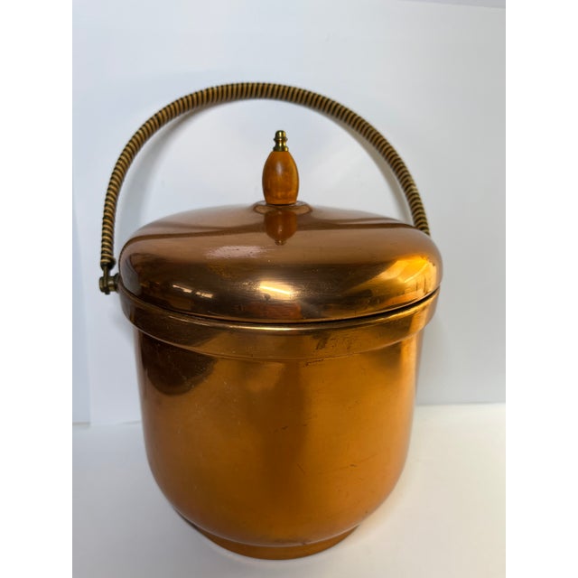 Marvelous estate sale find. Mid-Century Modern copper ice bucket made by The Sheffield Silver Company (hallmarks on bottom...