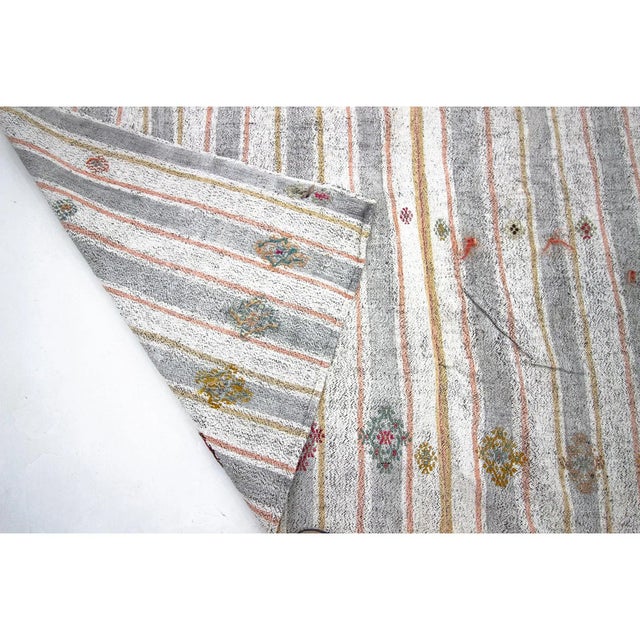 Vintage Striped Turkish Modern Kilim Rug-6'11'x9'6" For Sale In Los Angeles - Image 6 of 7