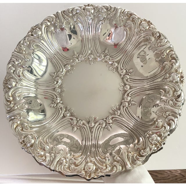 French Vintage Gorham Silverplate Serving Dishes in the Versailles Pattern - A Pair For Sale - Image 3 of 16