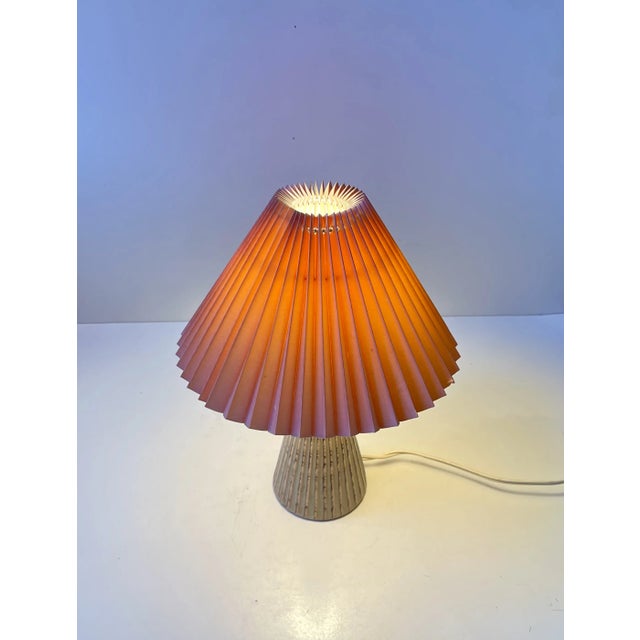 Pink Shaded Table Lamp in Glazed and Fluted Ceramic by Søholm, 1960s For Sale - Image 6 of 8