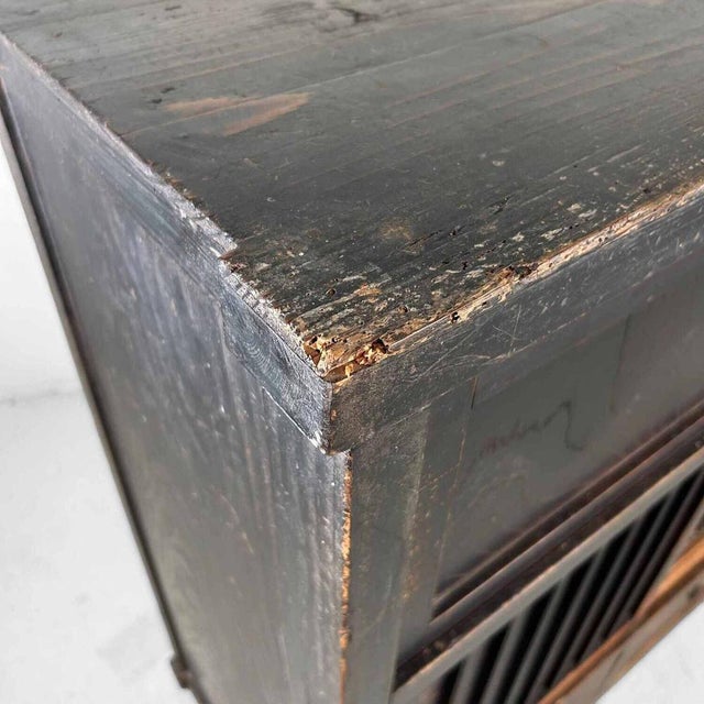 Japanese Meiji Period Tansu Storage Cabinet For Sale - Image 15 of 17