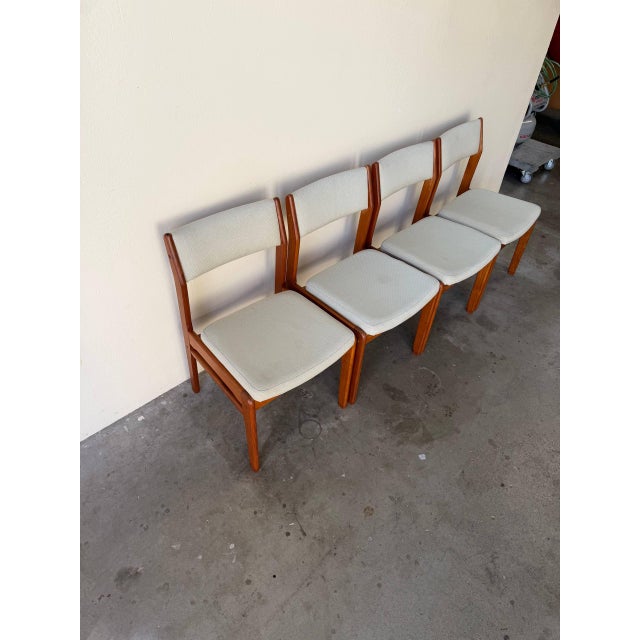 Mid-Century Modern Set of 4 Mid Century Danish Teak Dining Chairs – Scandinavian Modern Chairs 1960s For Sale - Image 3 of 10