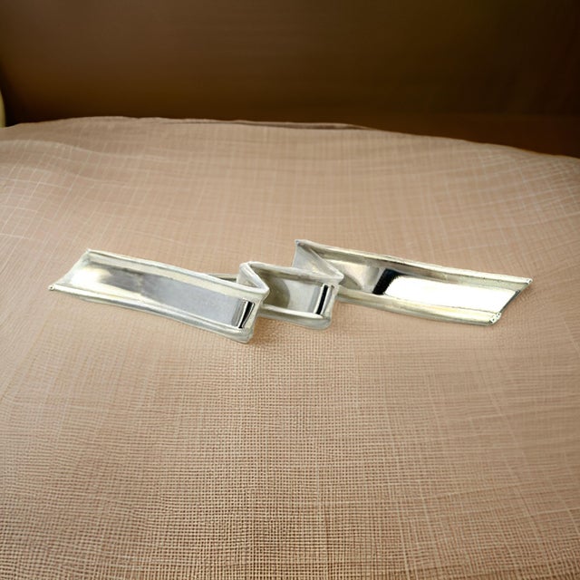 1990s Tiffany & Co Estate Wave Brooch Sterling Silver 5 Grams For Sale - Image 12 of 12